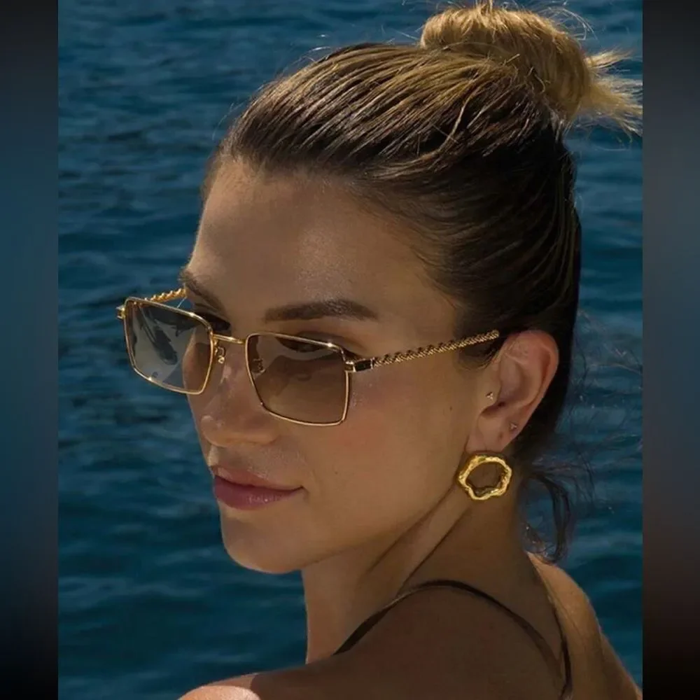 Brown vintage sunglasses E12